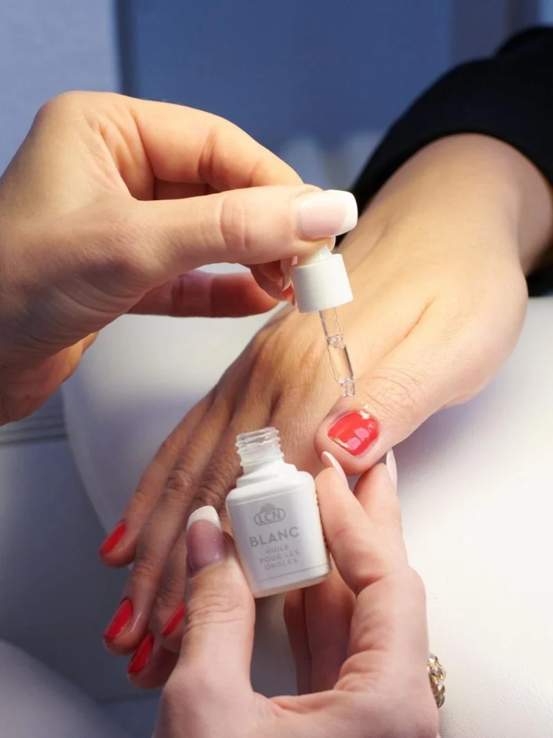 Maniküre, Modellage und Nagelverstärkung mit LCN-Produkten im Kosmetikinstitut Dana Kassel